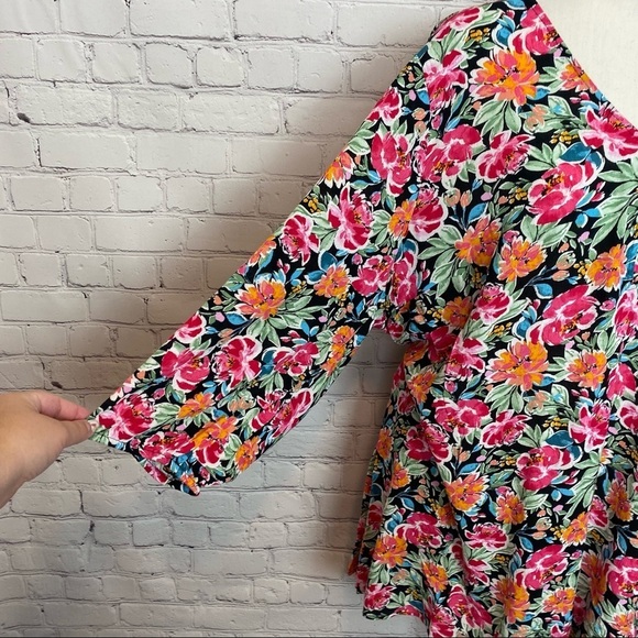 Torrid NWT Black Floral Tunic 3X - Picture 4 of 7